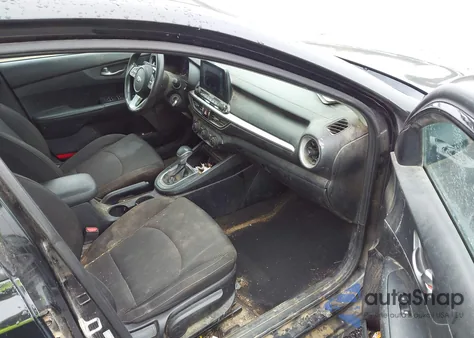 2020 Kia Forte Lxs z USA, uszkodzony, nr VIN 3KPF24AD2LE155643